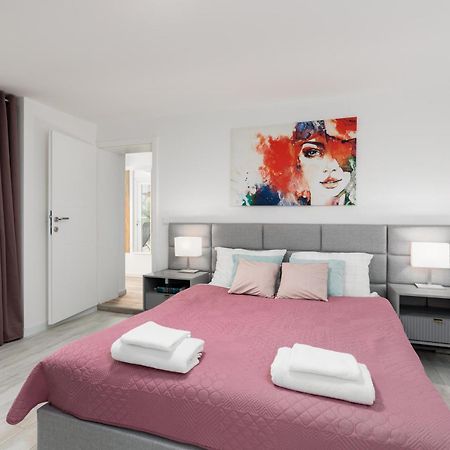 Apartman Grey Szluin Kültér fotó