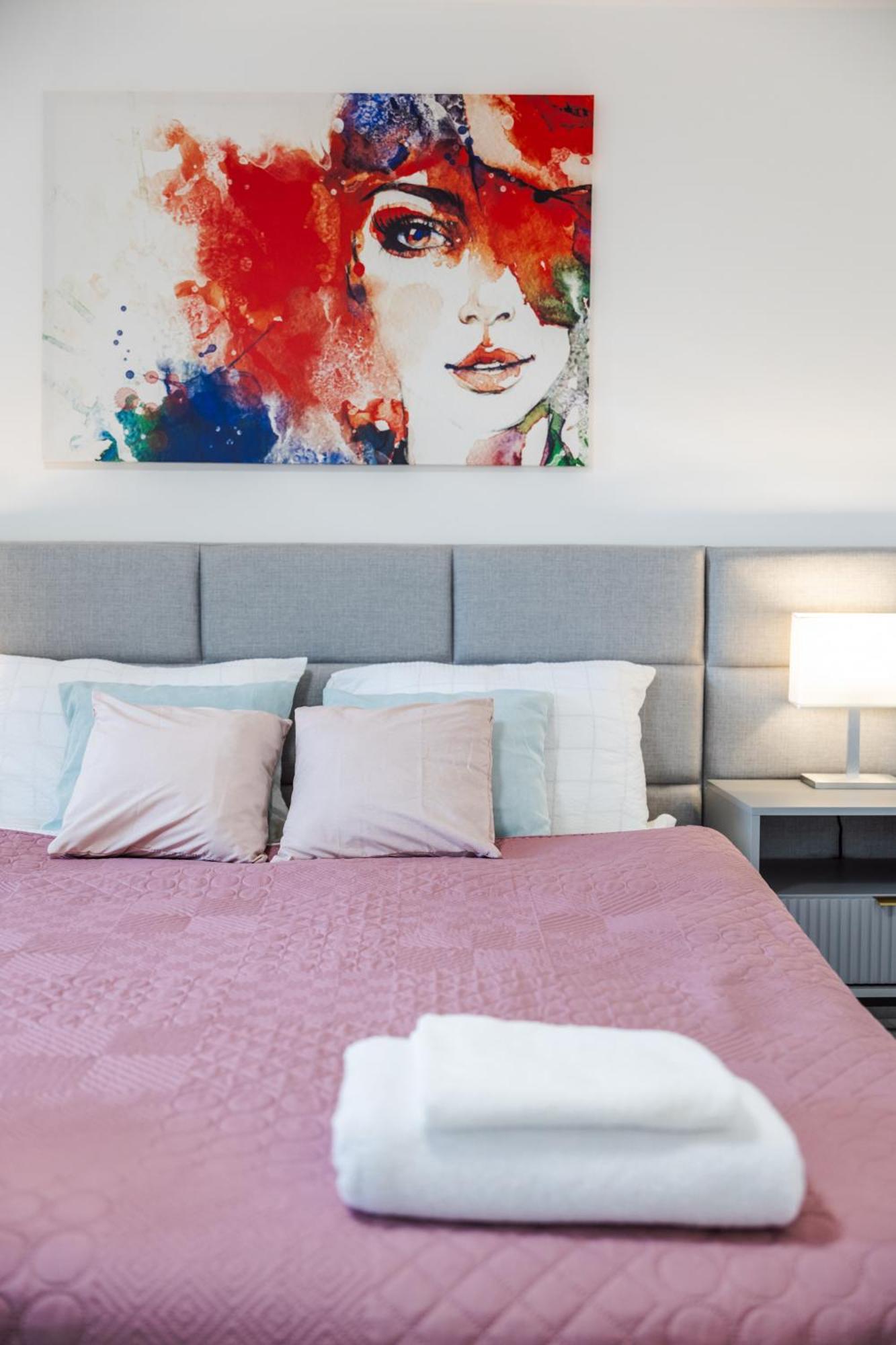 Apartman Grey Szluin Kültér fotó