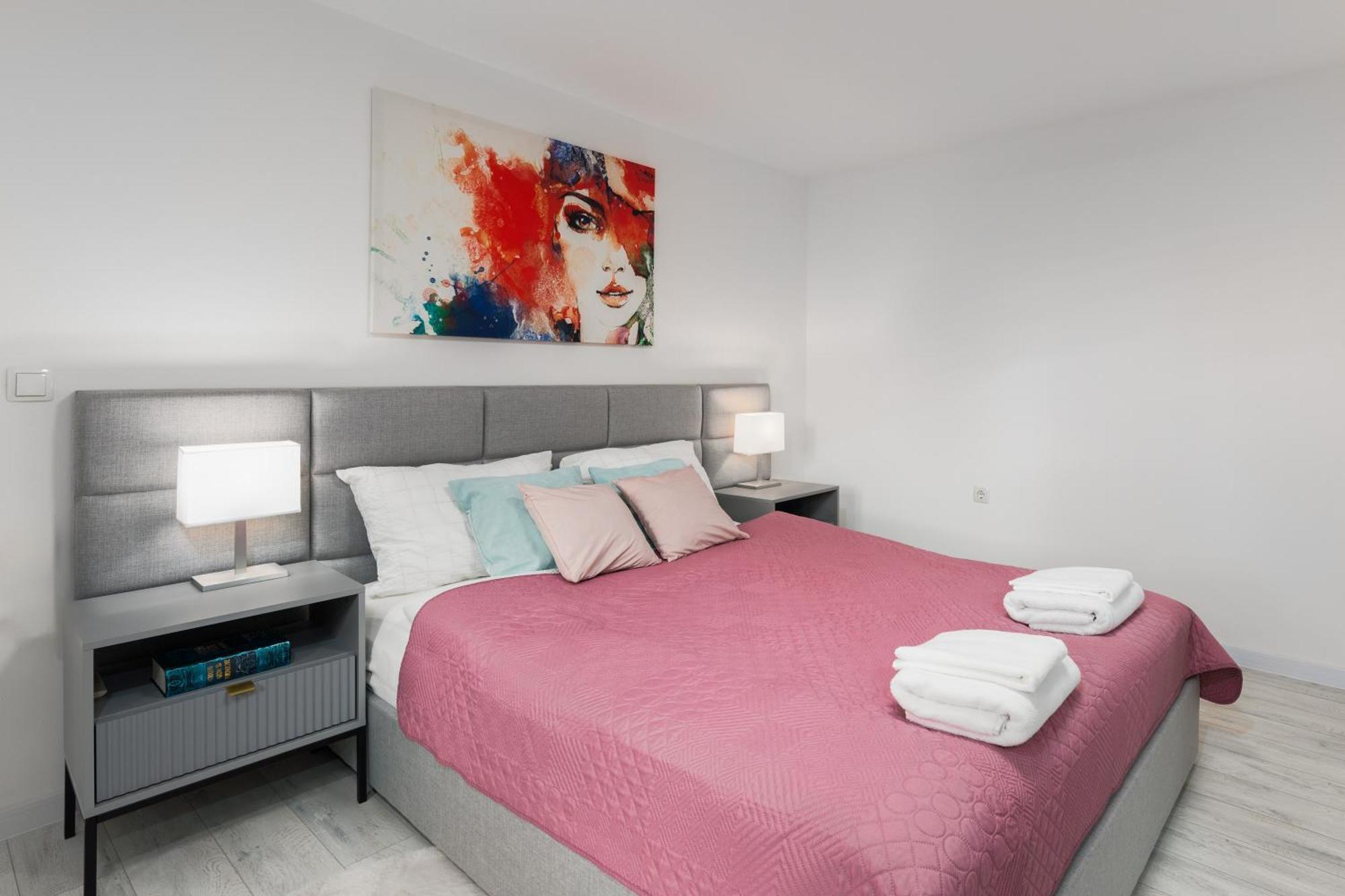 Apartman Grey Szluin Kültér fotó