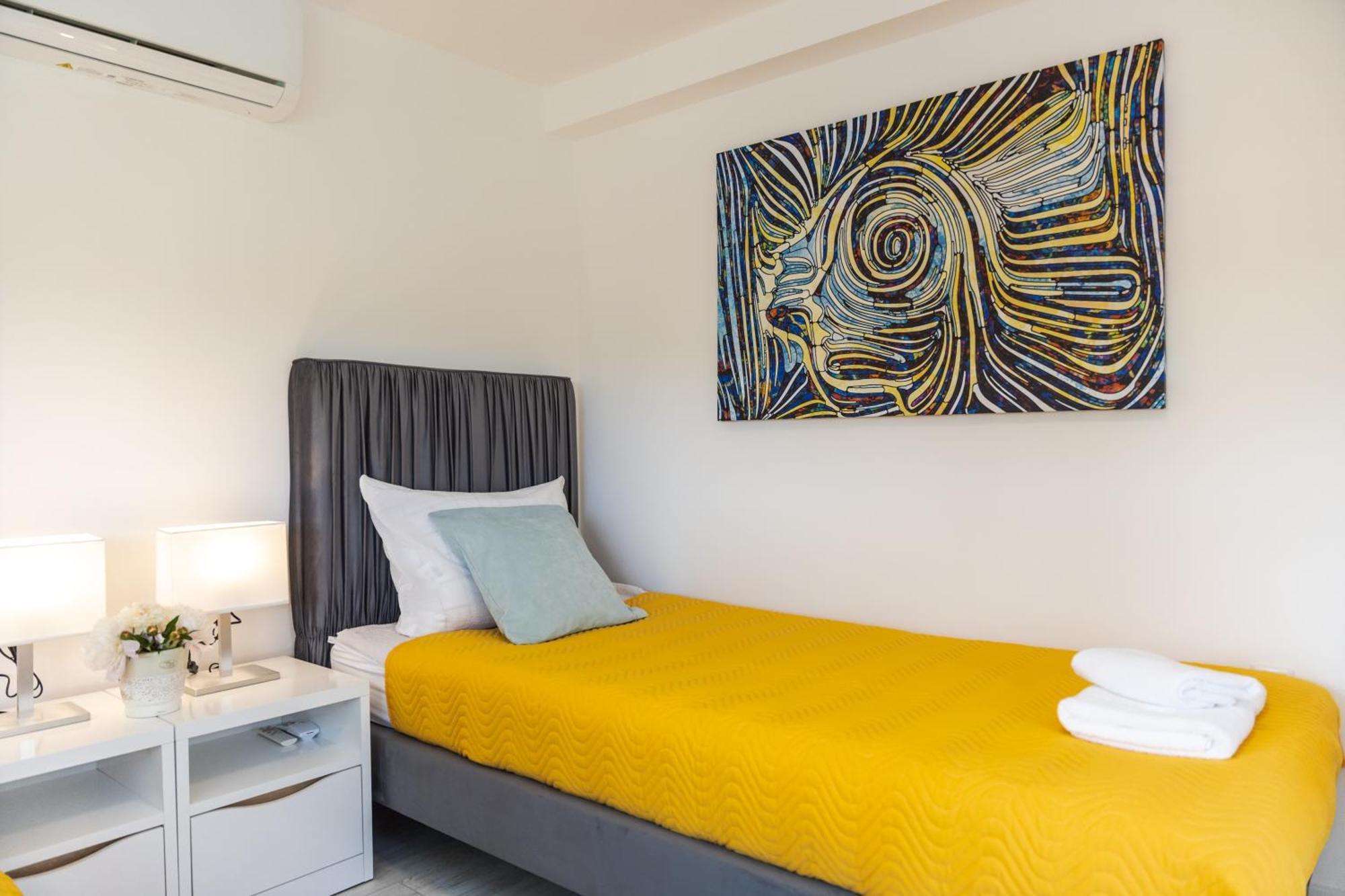 Apartman Grey Szluin Kültér fotó